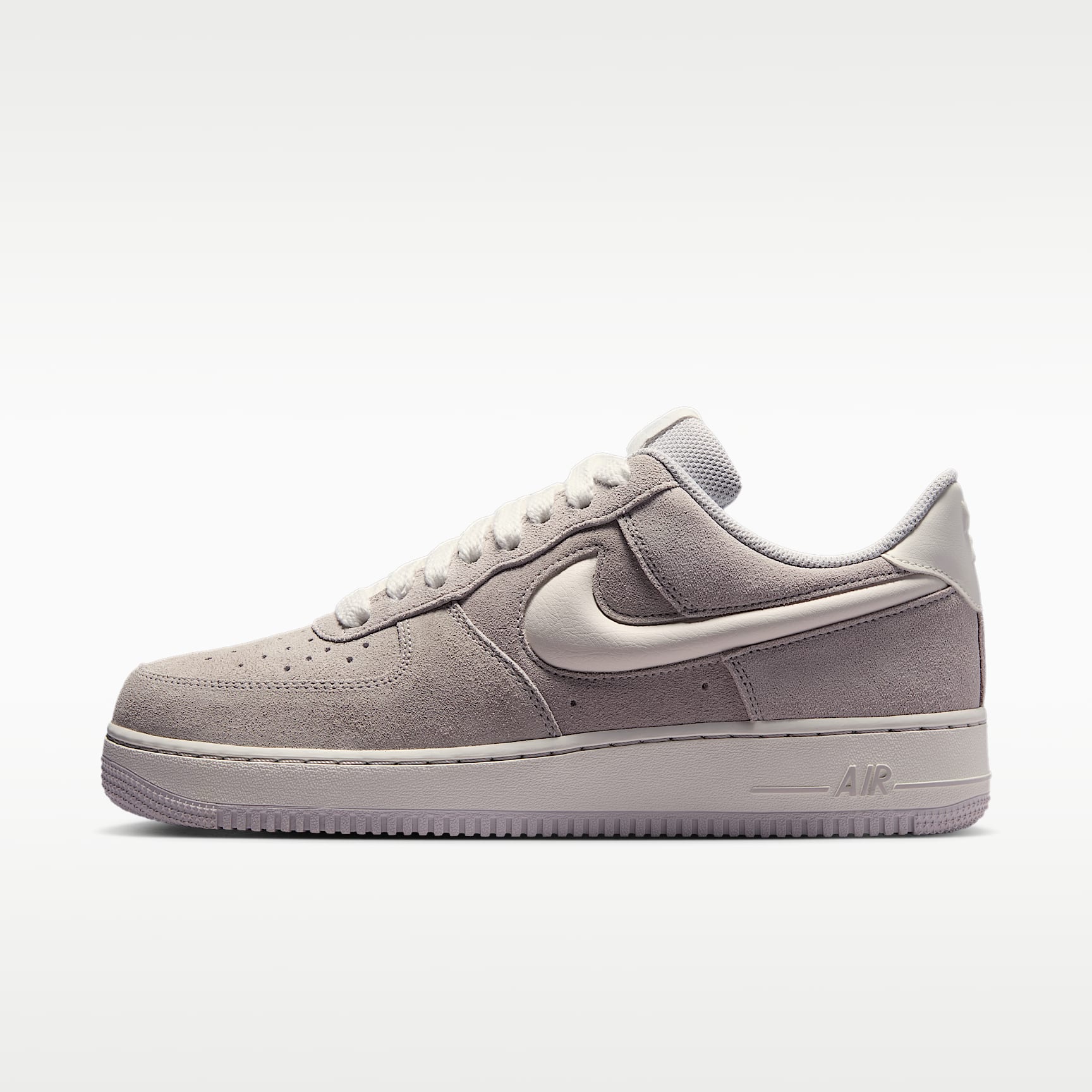 Nike Air Force 1 '07 LV8 Erkek Ayakkabısı. Nike TR